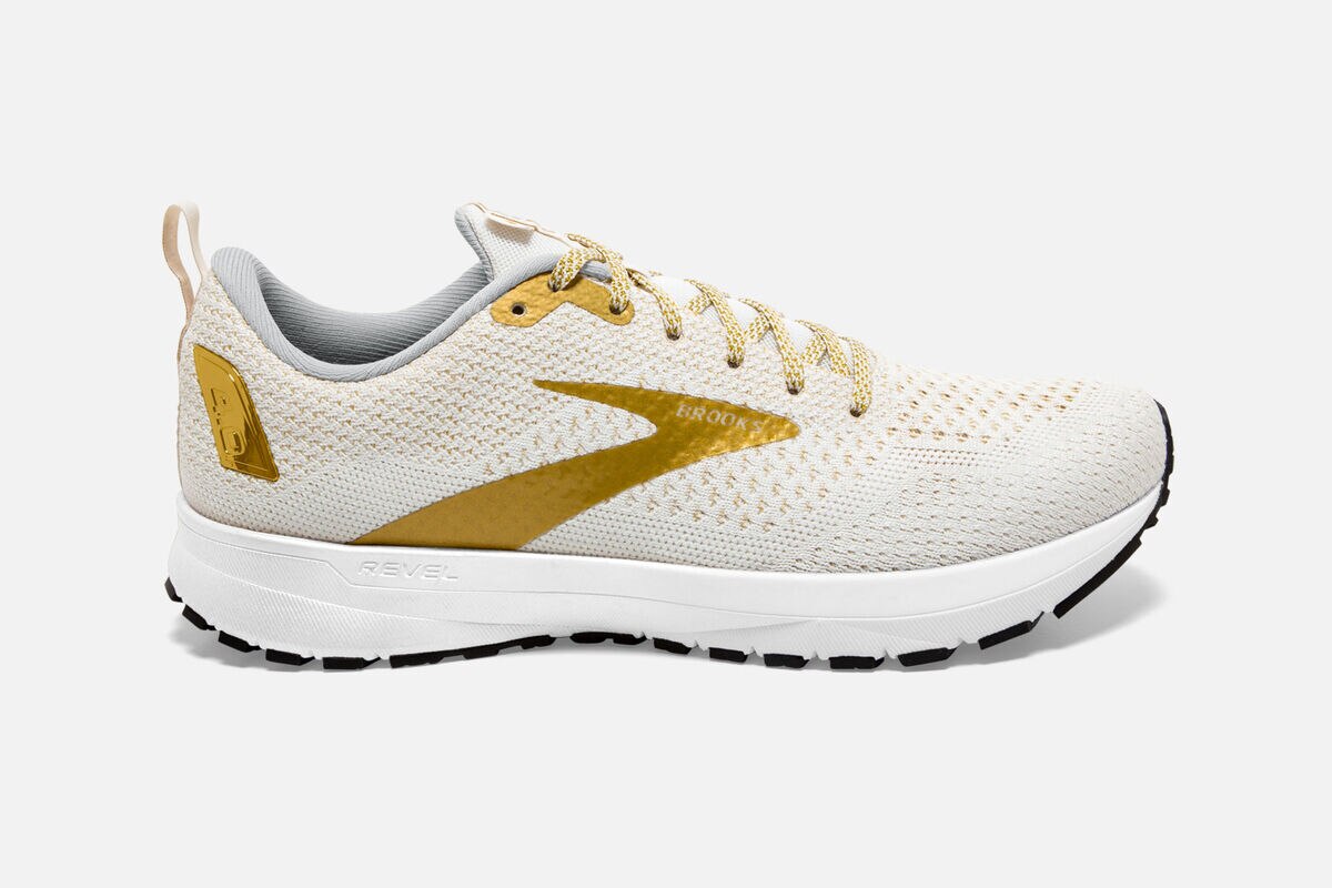 Brooks Revel 4 Womens Size 9.5 White Copper Athletic Running Shoes  1203371B172